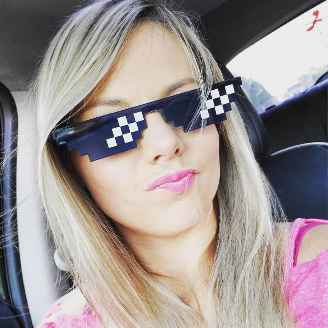 Gafas de sol pixeladas aesthetic